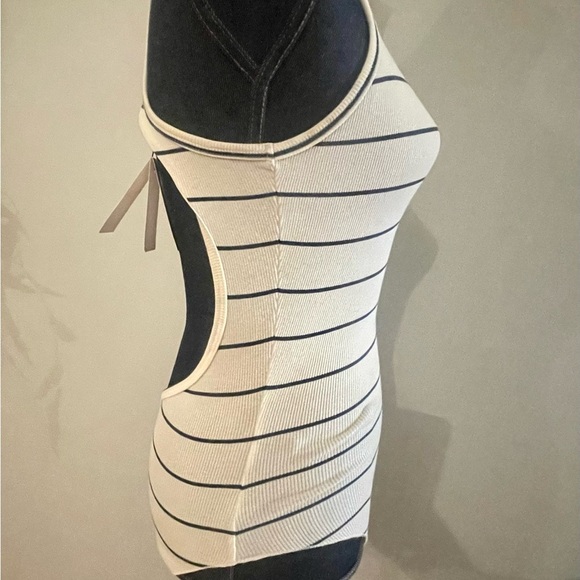 Women’s NWT Los Angeles New York Backless Bodysuit NEW Size Small - Picture 3 of 8